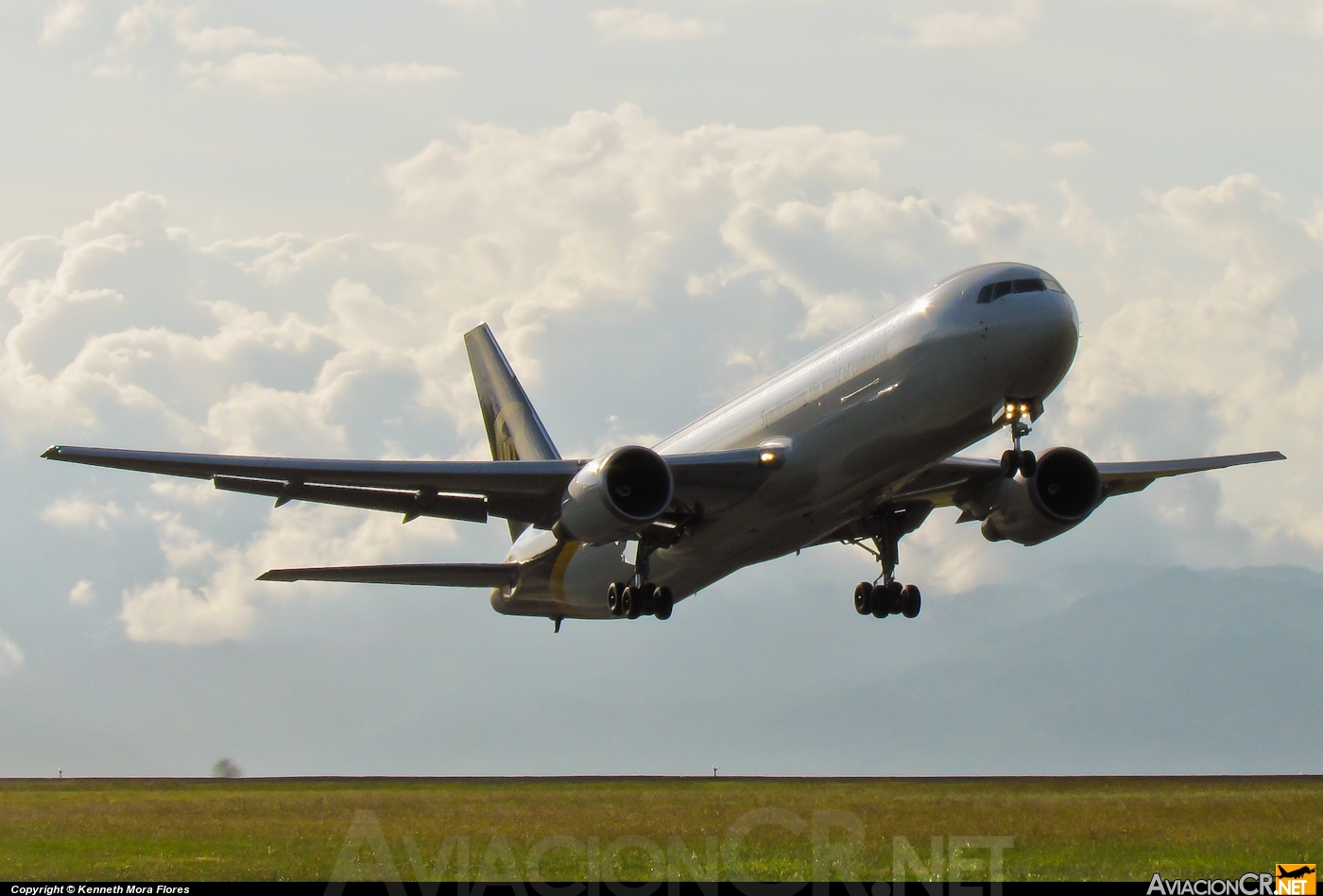 N315UP - Boeing 767-34AF/ER - United Parcel Service - UPS