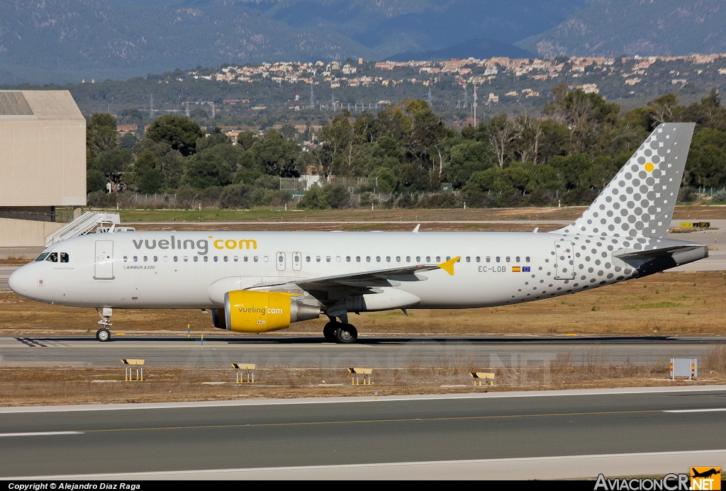 EC-LOB - Airbus A320-214 - Vueling