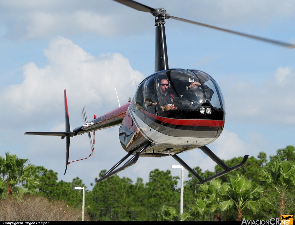 N144BW - Robinson R44 Raven II - Privado