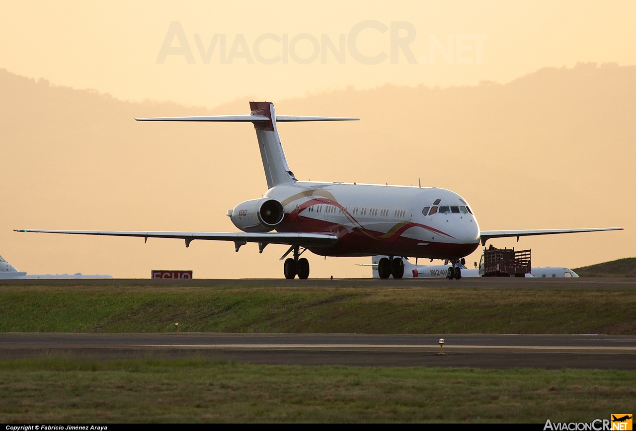 N168CF - McDonnell Douglas MD-87 (DC-9-87) - Privado