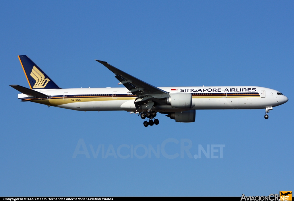 9V-SWE - Boeing 777-312/ER - Singapore Airlines