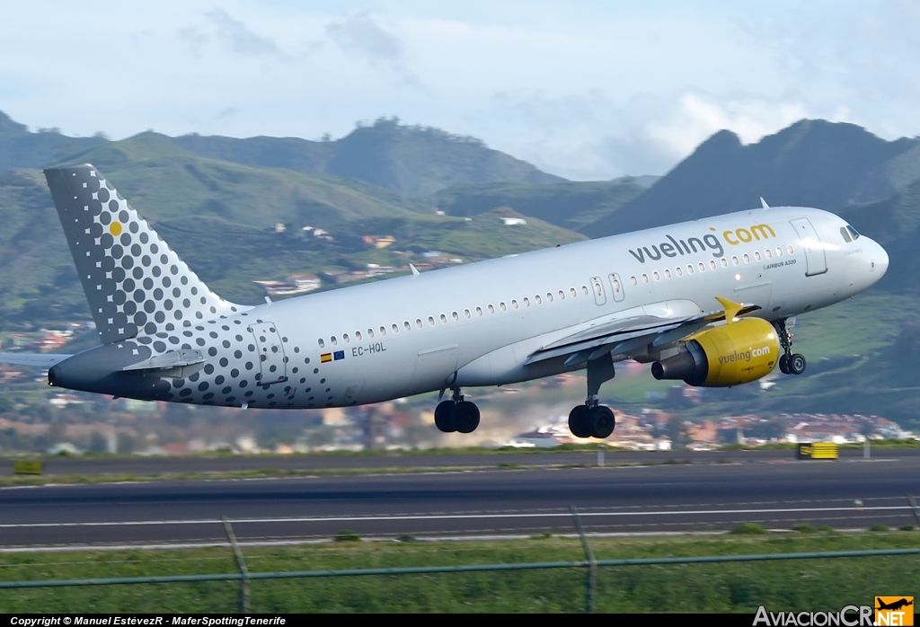 EC-HQL - Airbus A320-214 - Vueling