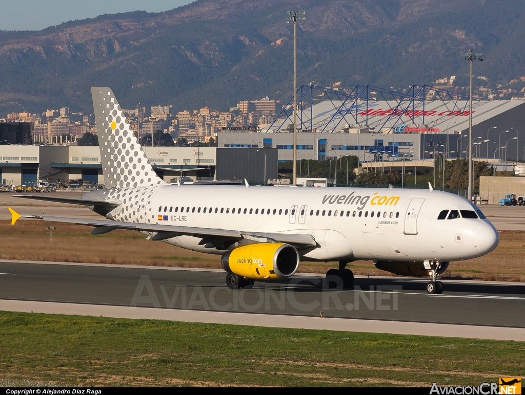 EC-LRE - Airbus A320-232 - Vueling