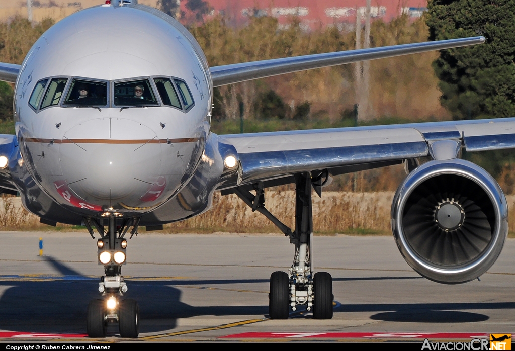 N48127 - Boeing 757-224 - Continental Airlines