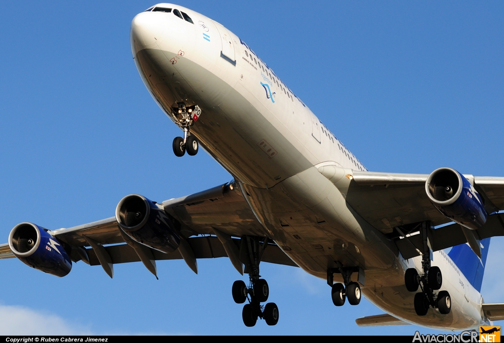 LV-ZPO - Airbus A340-211 - Aerolineas Argentinas