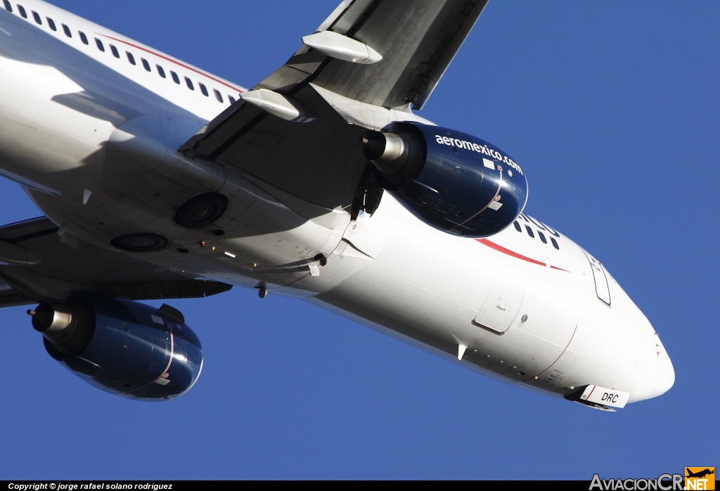 EI-DRC - Boeing 737-852 - Aeromexico