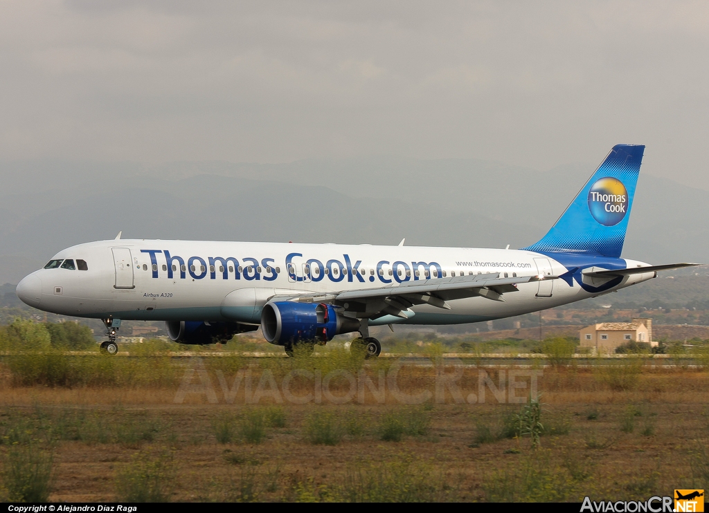 G-DHJZ - Airbus A320-214 - Thomas Cook