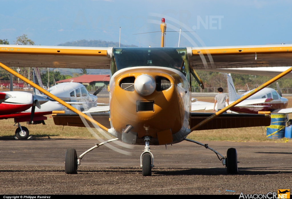 TI-AJC - Cessna 182J Skylane - Privado