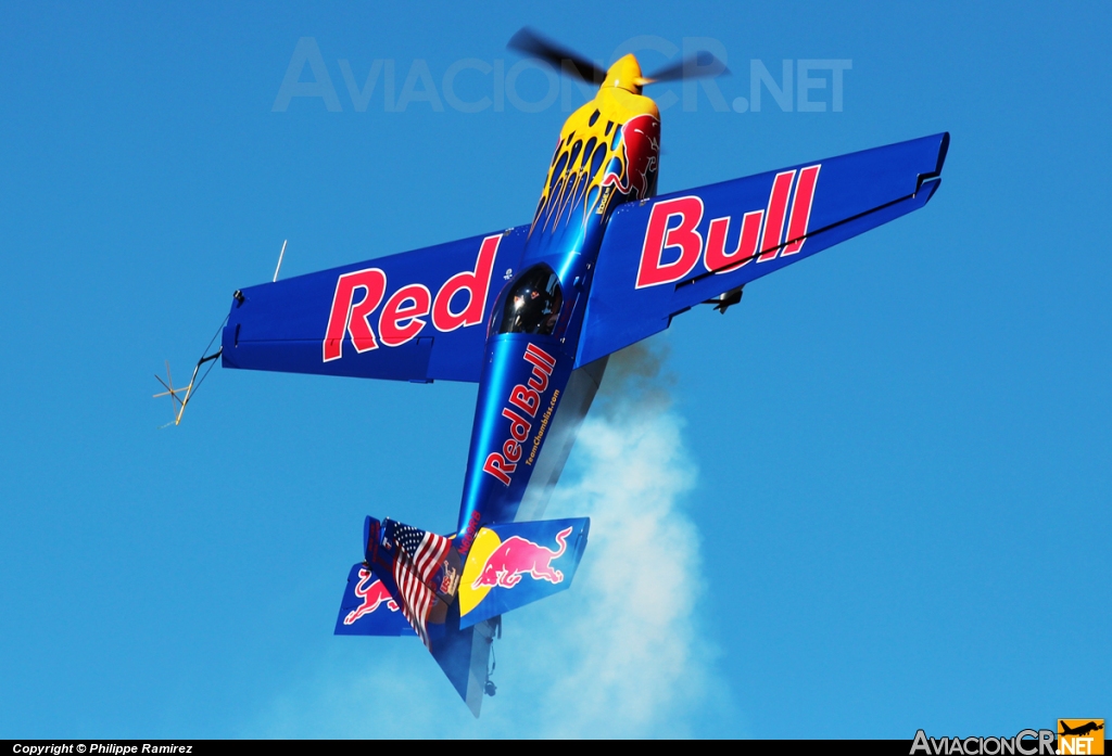 N669RB - Zivko Edge 540 - Red Bull