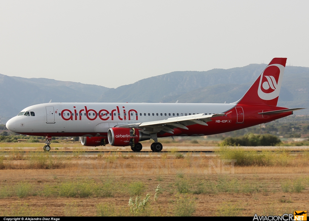 HB-IOP - Airbus A320-214 - Air Berlin