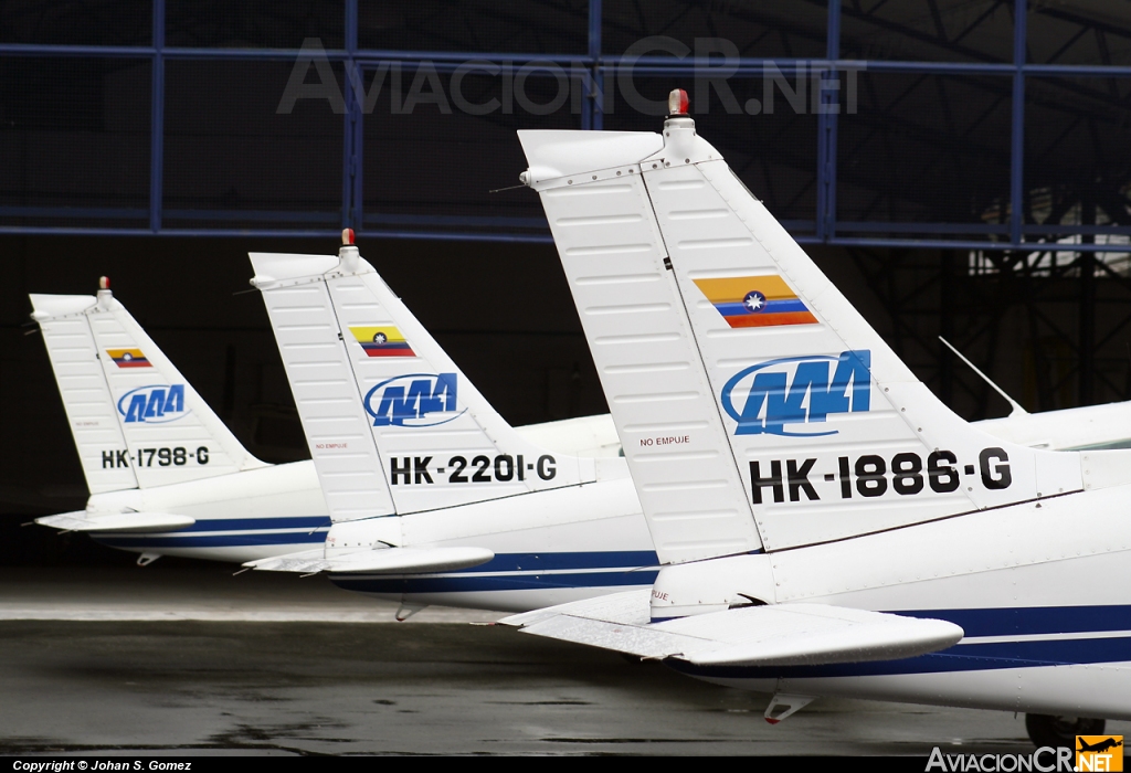 HK-1886-G - Piper PA-28-181 Archer III - Academia Antioqueña de Aviación