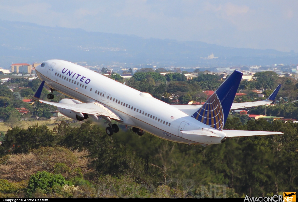 N17245 - Boeing 737-824 - United (Continental Airlines)