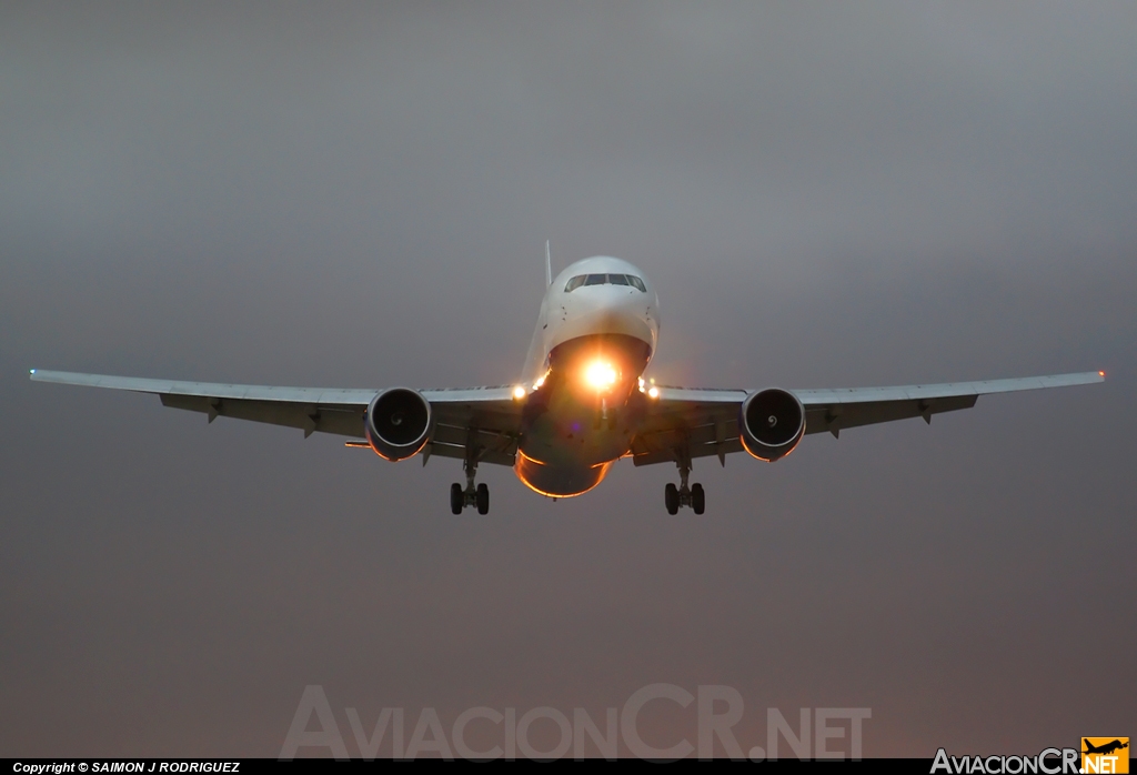 EI-UNC - Boeing	767-319ER - Transaero Airlines