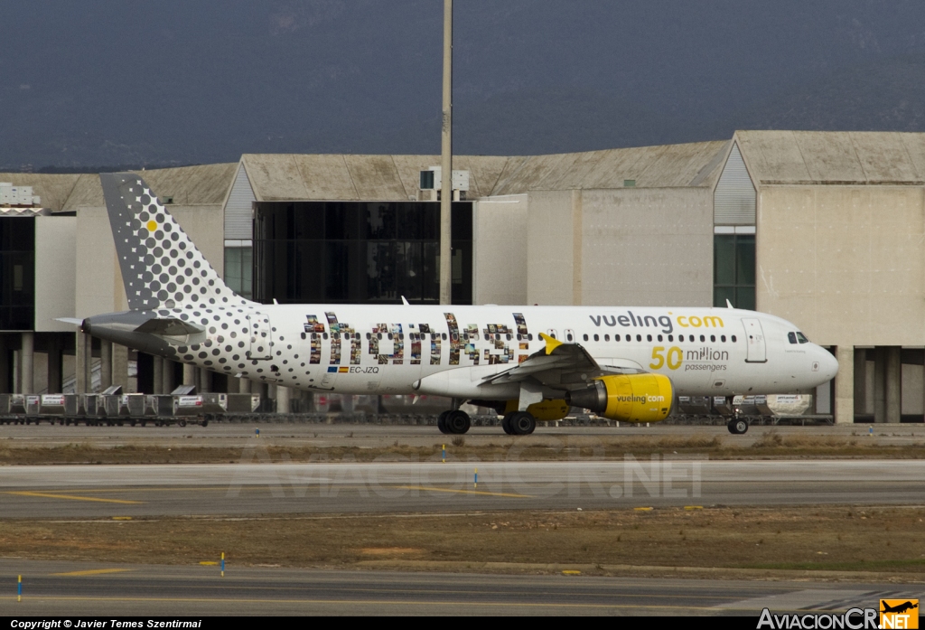 EC-JZQ - Airbus A320-214 - Vueling