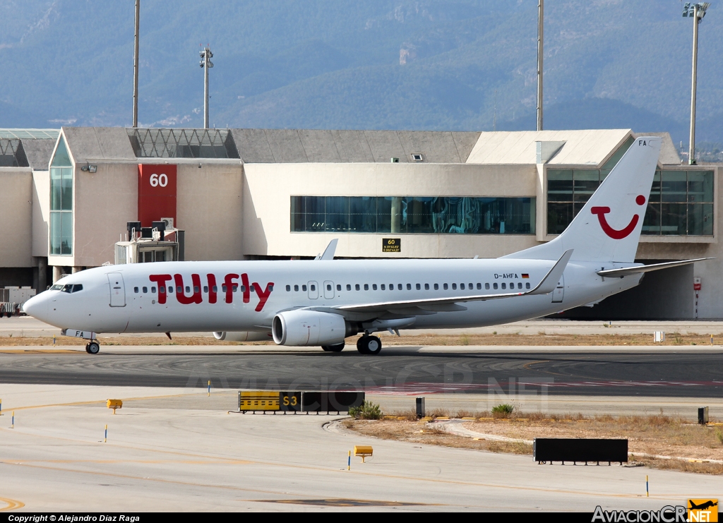 D-AHFA - Boeing	737-8K5/W - TUIfly