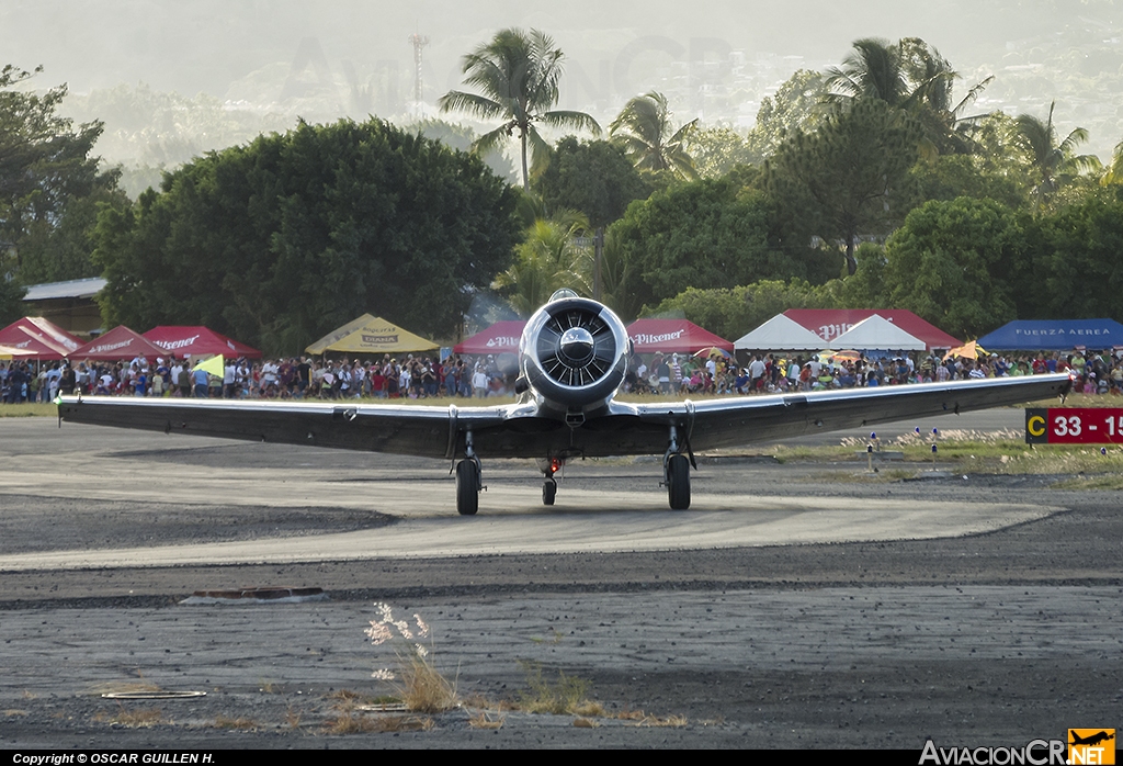 N22NA - North American T-6G Texan - Privado