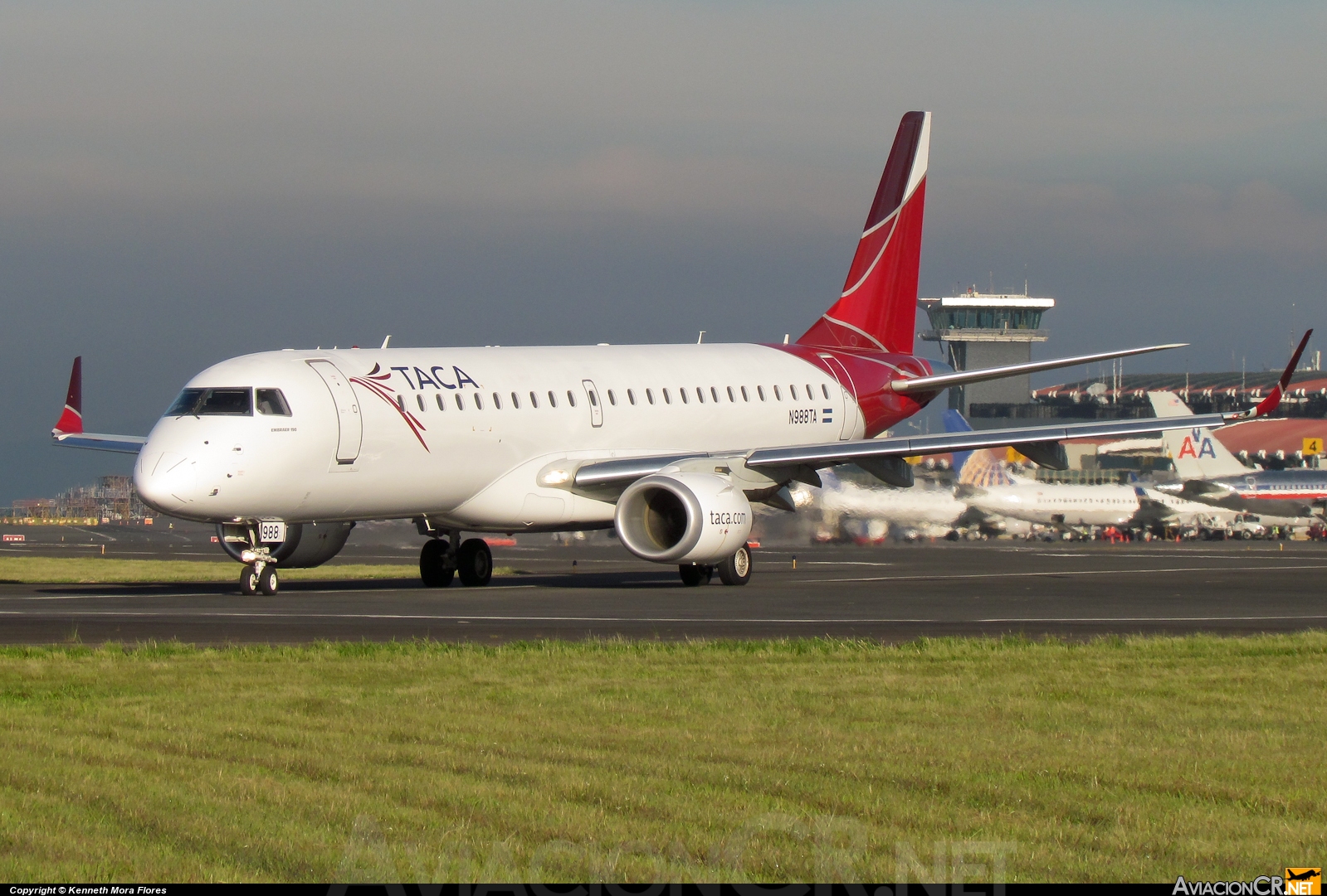 N988TA - Embraer 190-100IGW - TACA