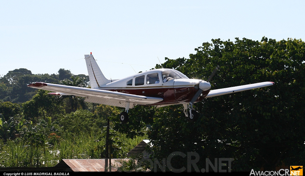 TI-AJG - Piper PA-28-181 Archer II - ECDEA - Escuela Costarricense de Aviación