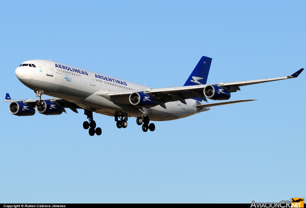 LV-ZPO - Airbus A340-211 - Aerolineas Argentinas