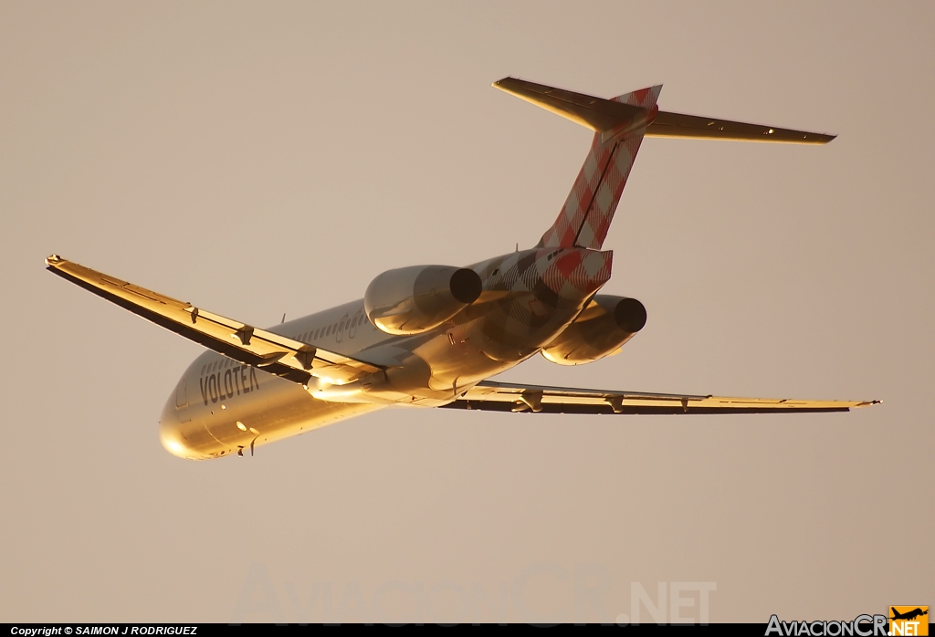 EI-EXB - Boeing 717-2BL - Volotea