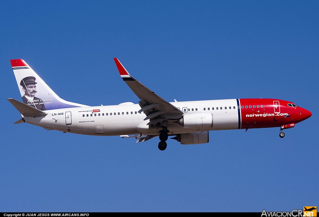 LN-NIB - Boeing 737-86J - Norwegian Air Shuttle