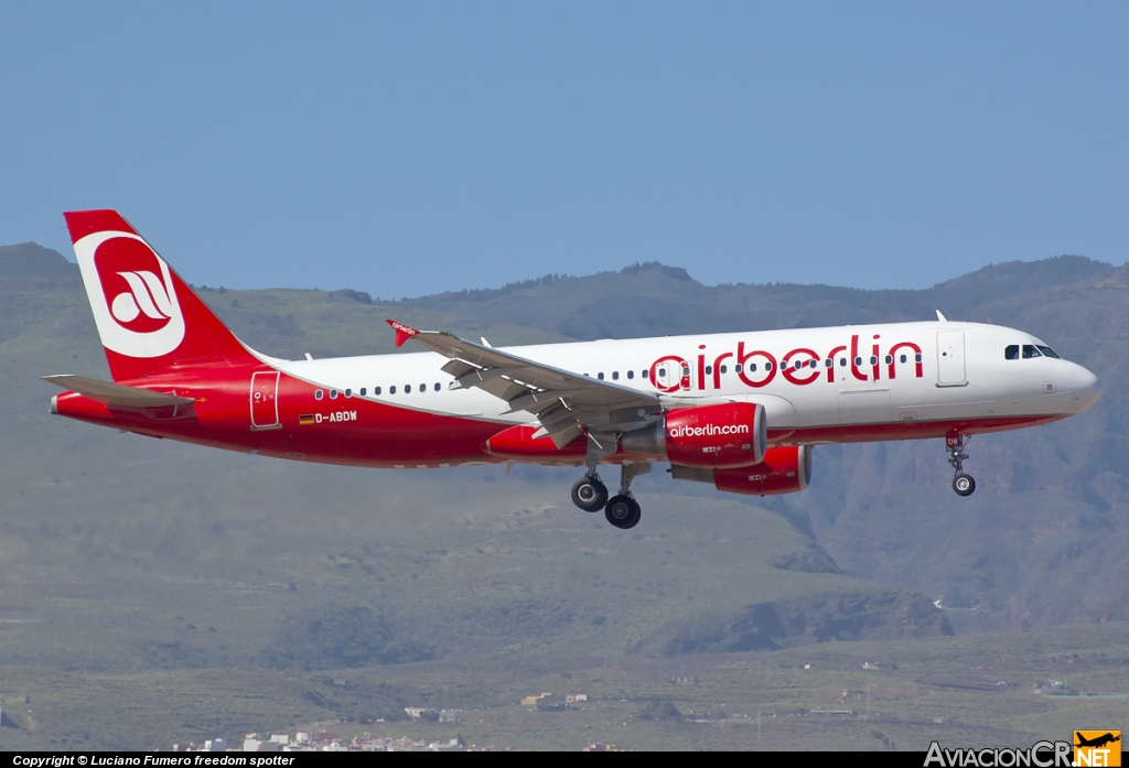 D-ABDW - Airbus A320-214 - Air Berlin