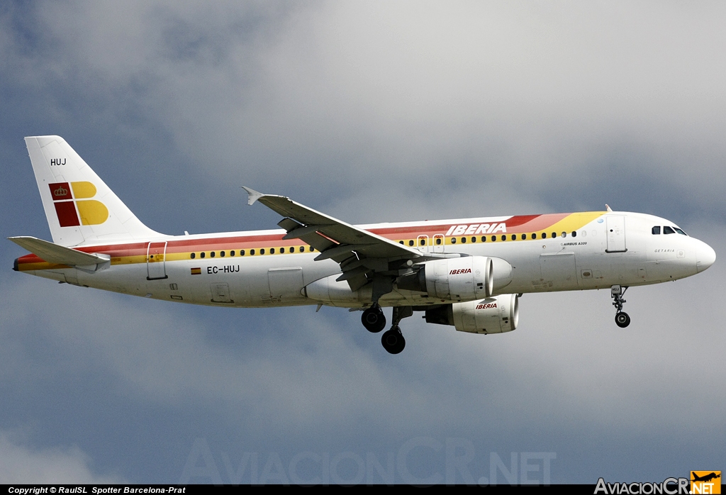 EC-HUJ - Airbus A320-214 - Iberia