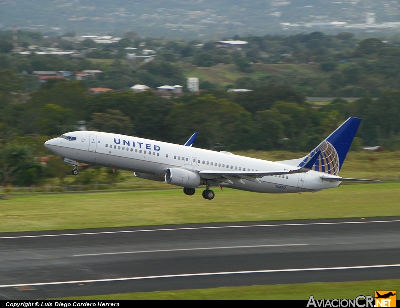 N16217 - Boeing 737-824 - Continental Airlines
