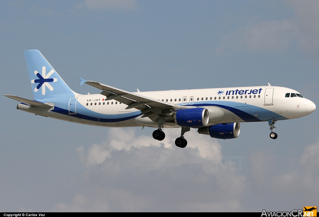XA-JAV - Airbus A320-214 - Interjet