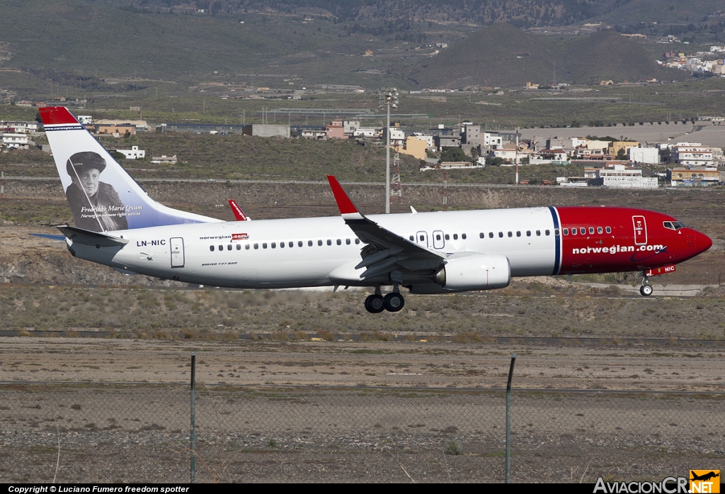 LN-NIC - Boeing 737-8JP(WL) - Norwegian Air Shuttle