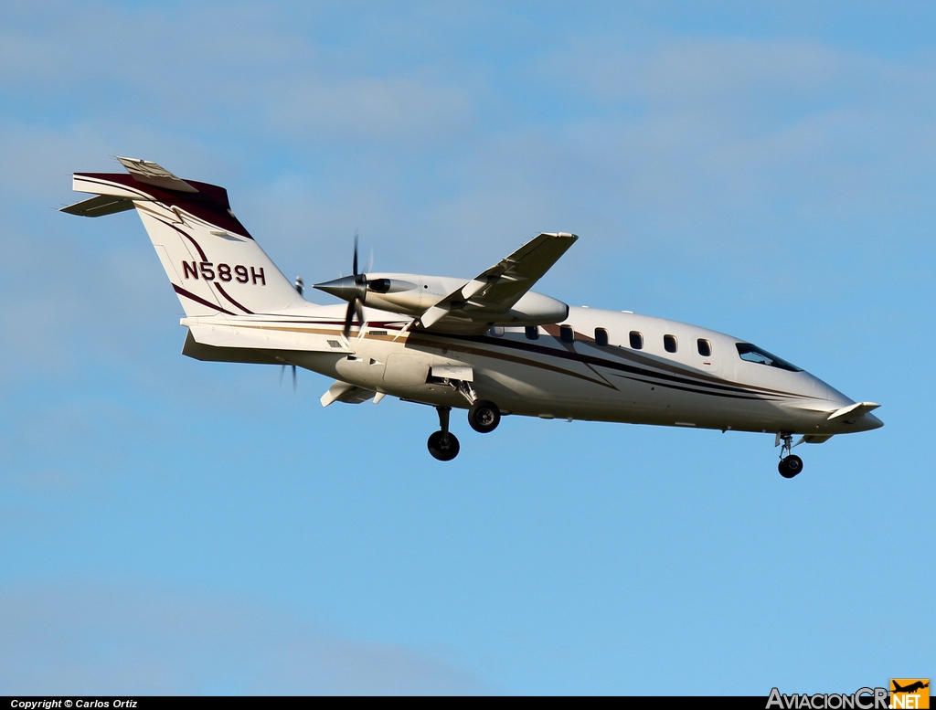 N589H - Piaggio P-180 Avanti - Desconocida