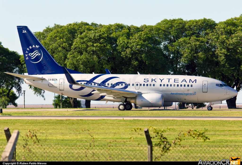 LV-BZA - Boeing 737-76N - Aerolineas Argentinas