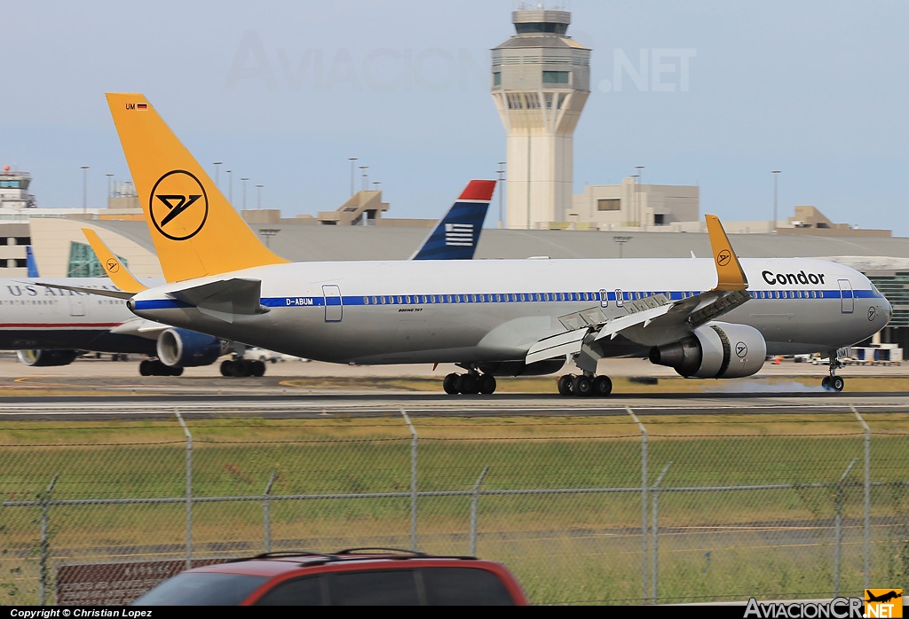 D-ABUM - Boeing 767-31B(ER) - Condor