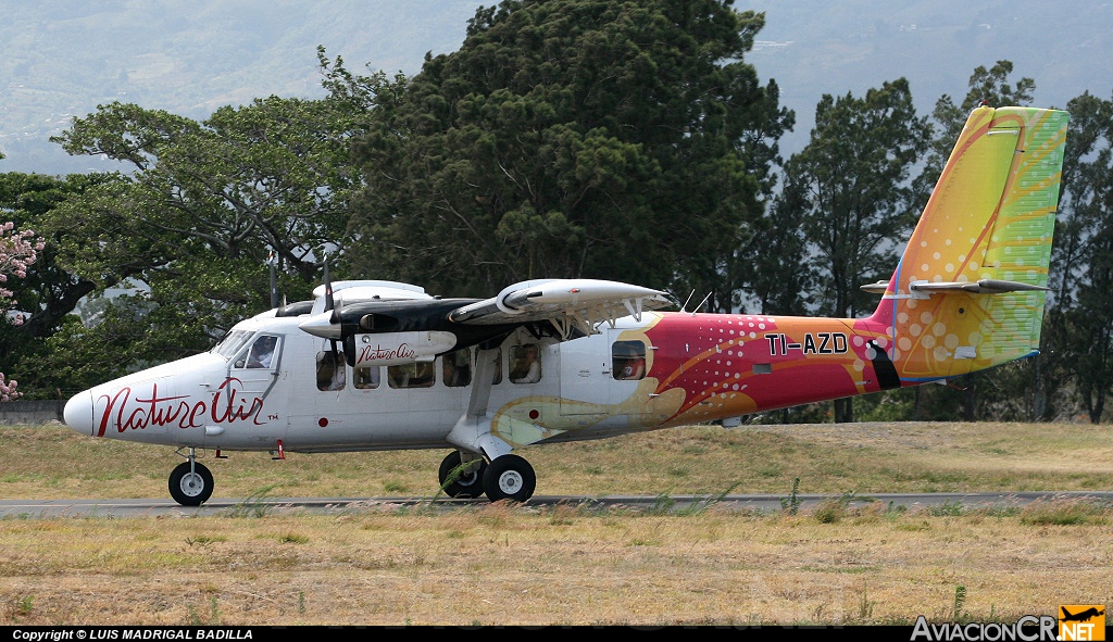 TI-AZD - De Havilland Canada DHC-6-300 Twin Otter - Nature Air