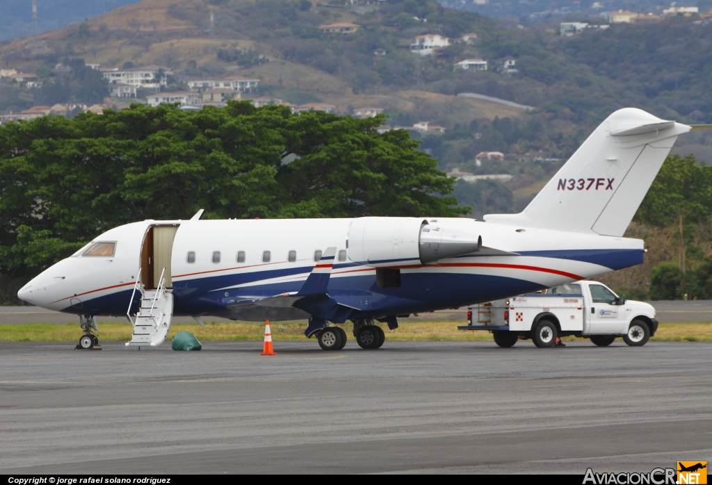 N337FX - Bombardier Challenger CL 600-2B16 - Privado