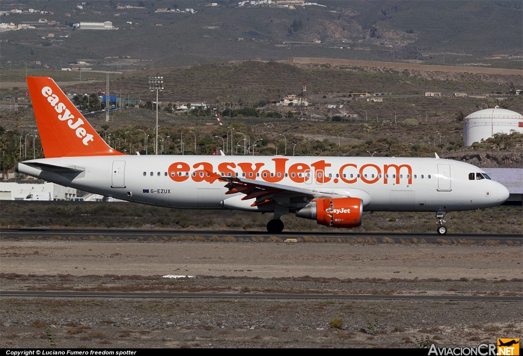 G-EZUX - Airbus	A320-214 - EasyJet