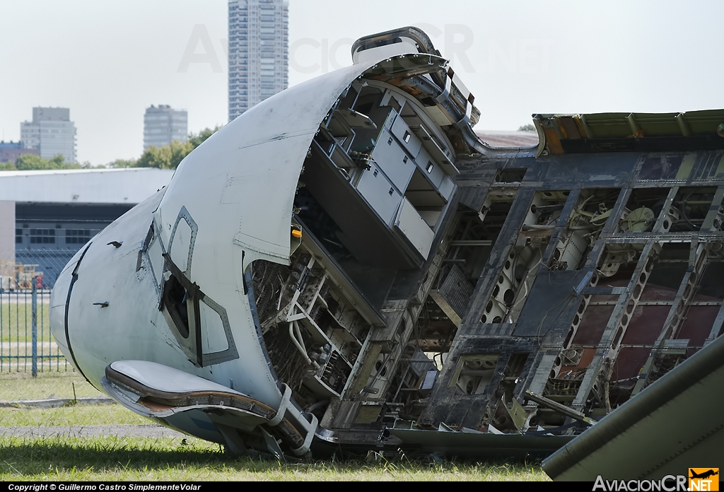 LV-VCB - McDonnell Douglas MD-88 - Austral Líneas Aéreas