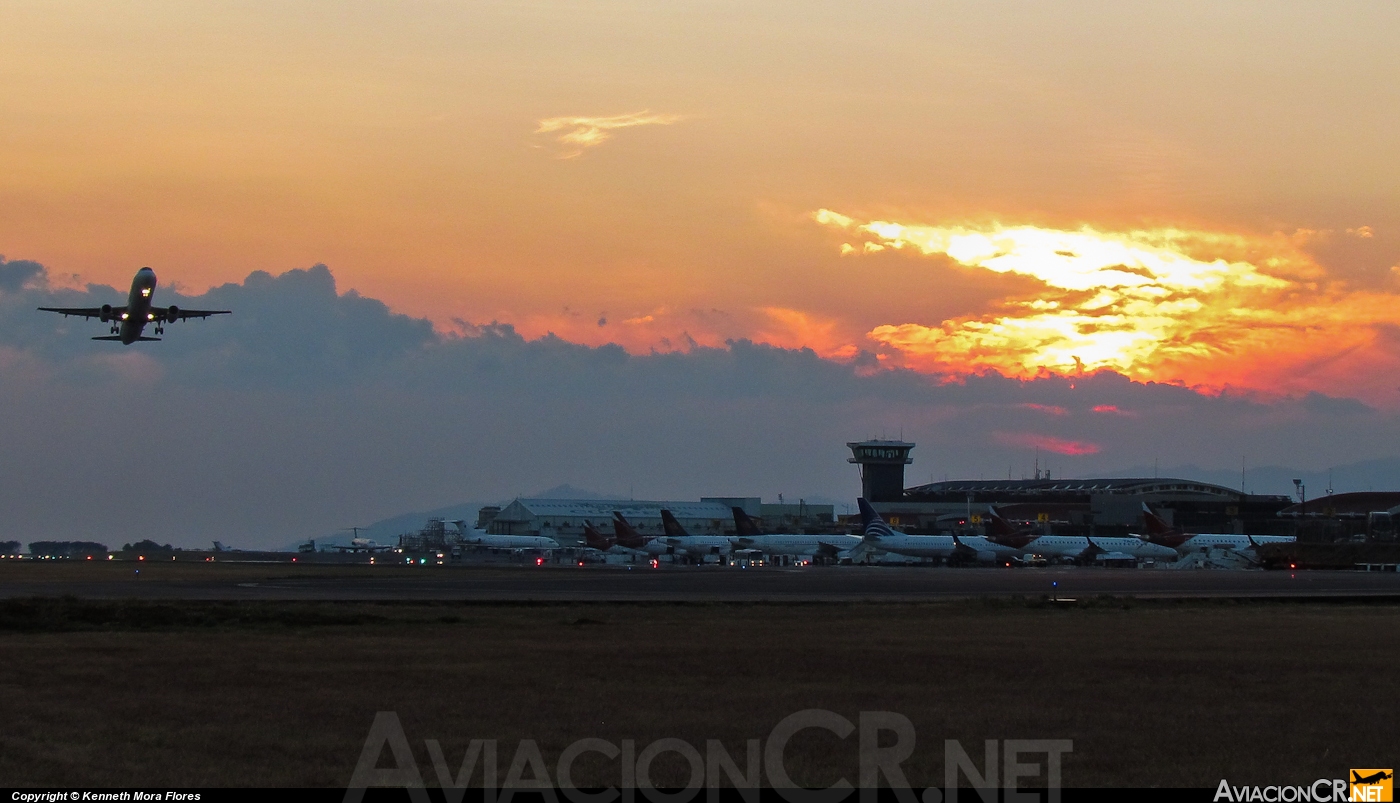 MROC - Aeropuerto - Rampa