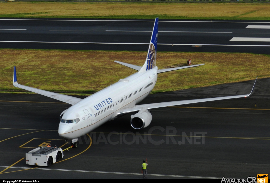 N78501 - Boeing 737-824 - United Airlines