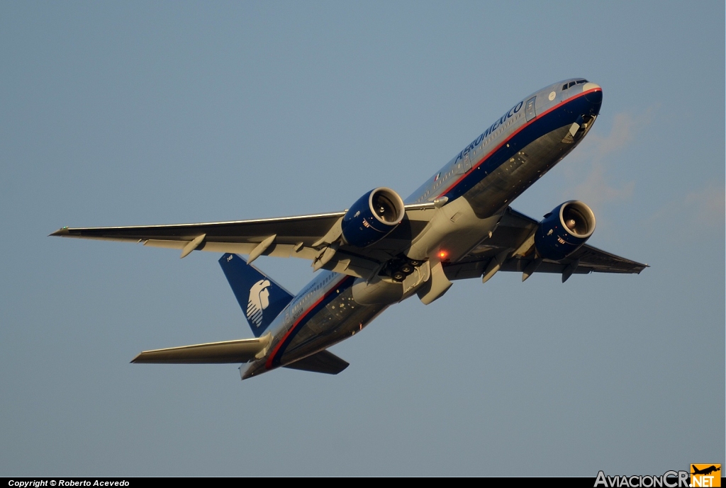 N745AM - Boeing 777-2Q8/ER - Aeromexico