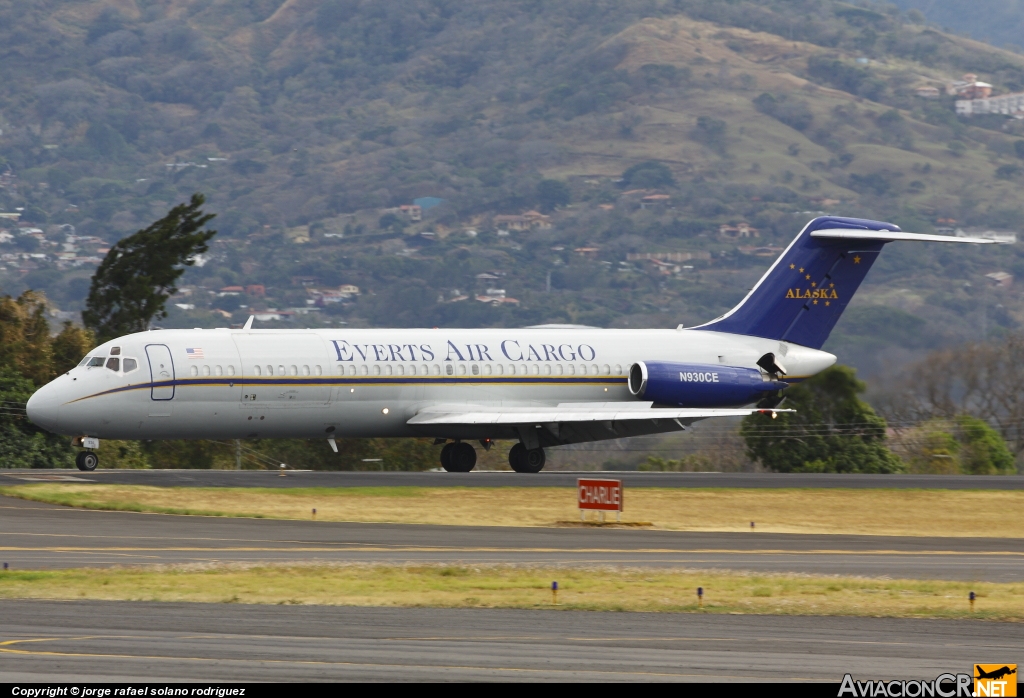 N930CE - McDonnell Douglas DC-9-15-33F - Everts Air Cargo