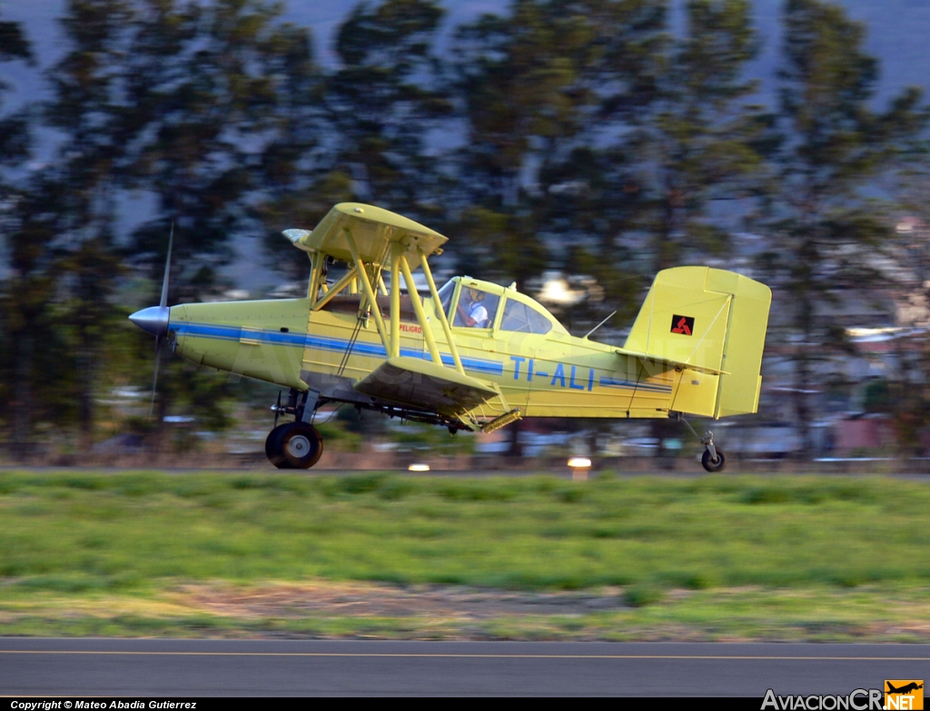 TI-ALI - Grumman G-164 Ag-Cat - Privado