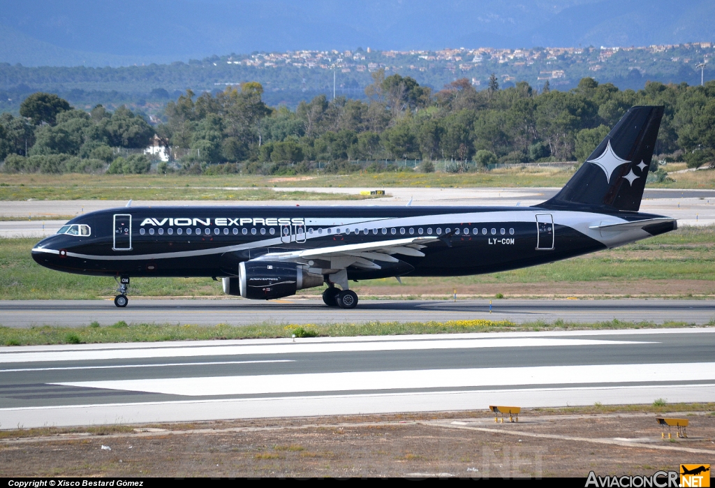 LY-COM - Airbus A320-212 - Avion Express