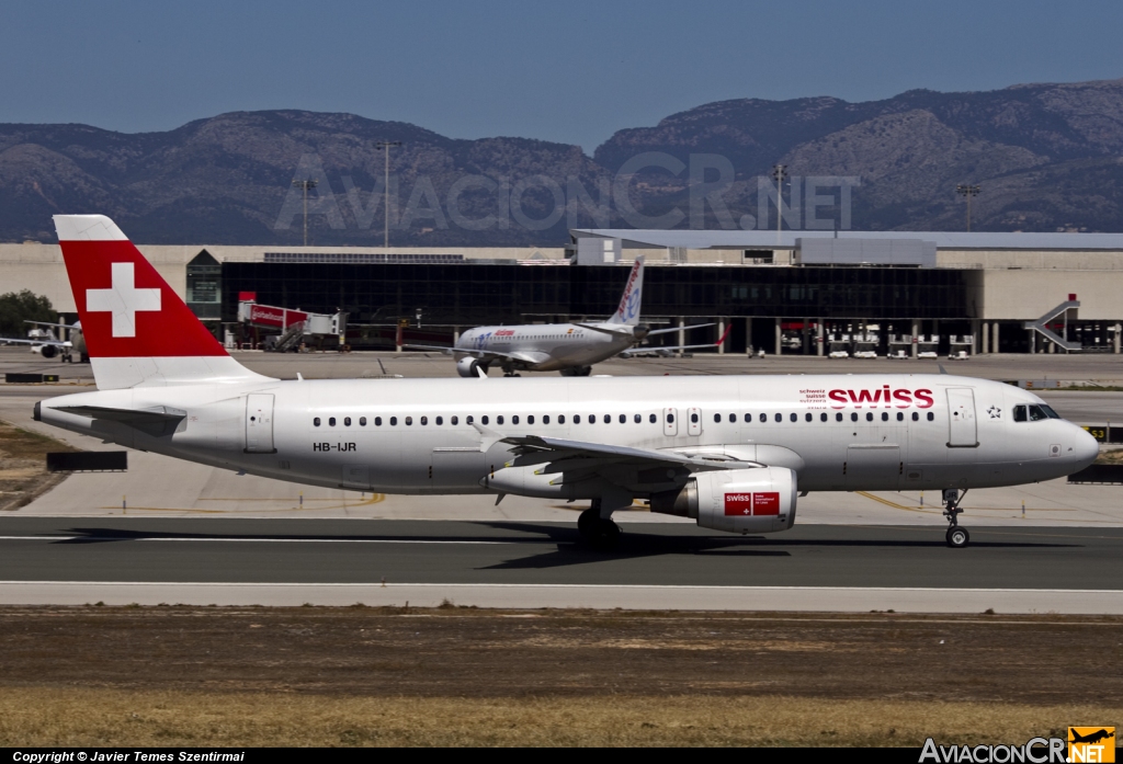 HB-IJR - Airbus A320-214 - SWISS