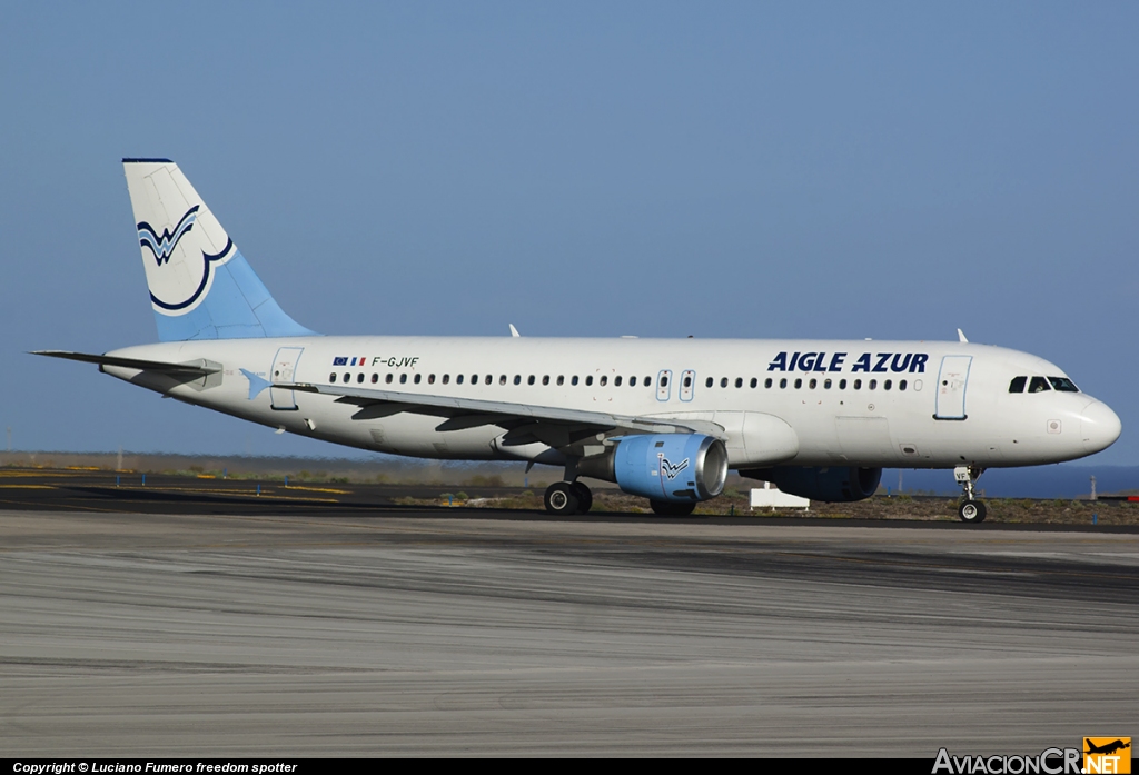 F-GJVF - Airbus A320-214 - Aigle Azur