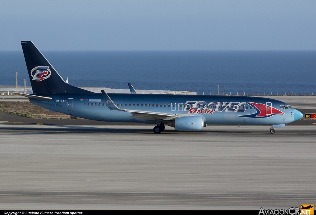 HA-LKE - Boeing 737-86Q - Travel Service