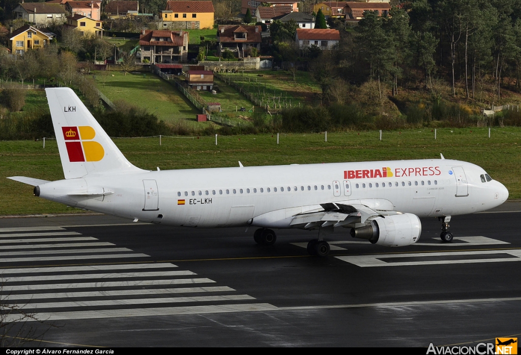 EC-LKH - Airbus A320-214 - Iberia Express
