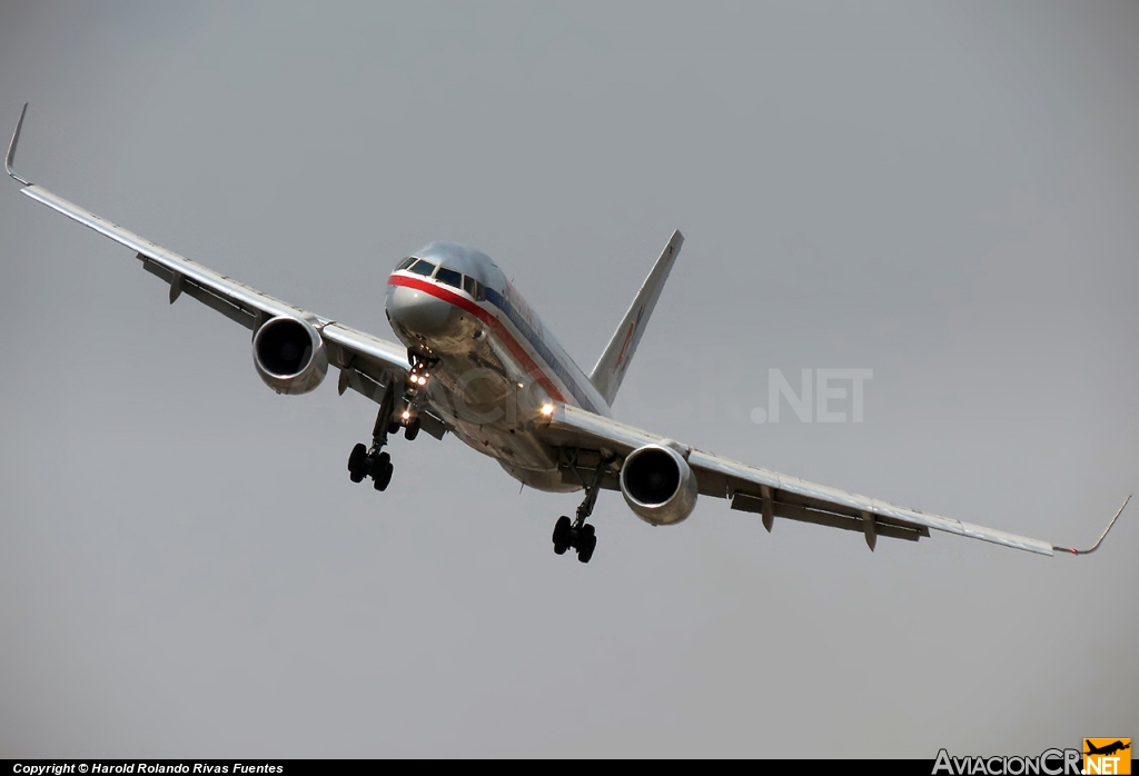 N601AN - Boeing 757-223 - American Airlines