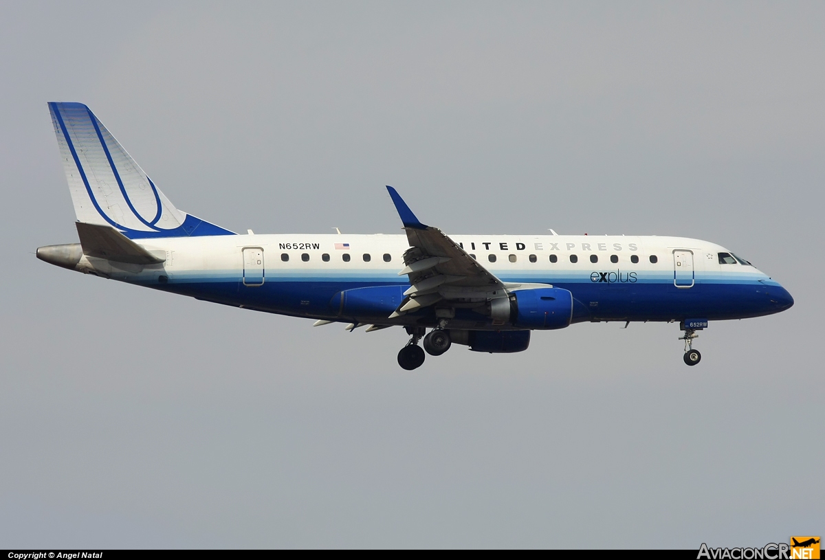 N652RW - Embraer 170-100SE - United Express (Shuttle America)