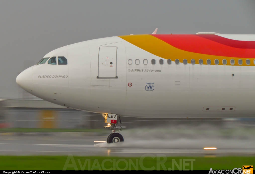 EC-LKS - Airbus A340-313X - Iberia